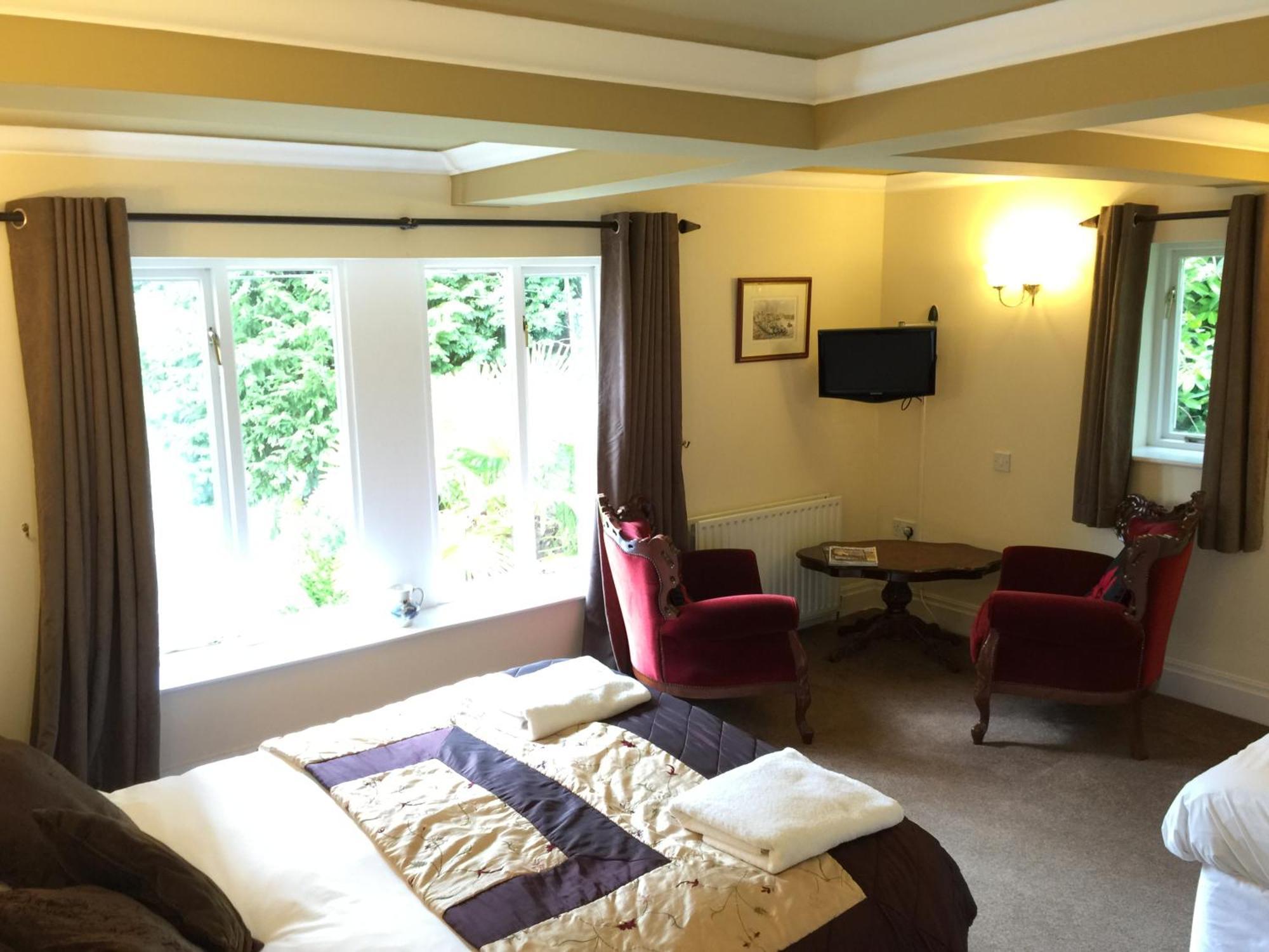 Harefield Hall 호텔 페이틀리브리지 객실 사진
