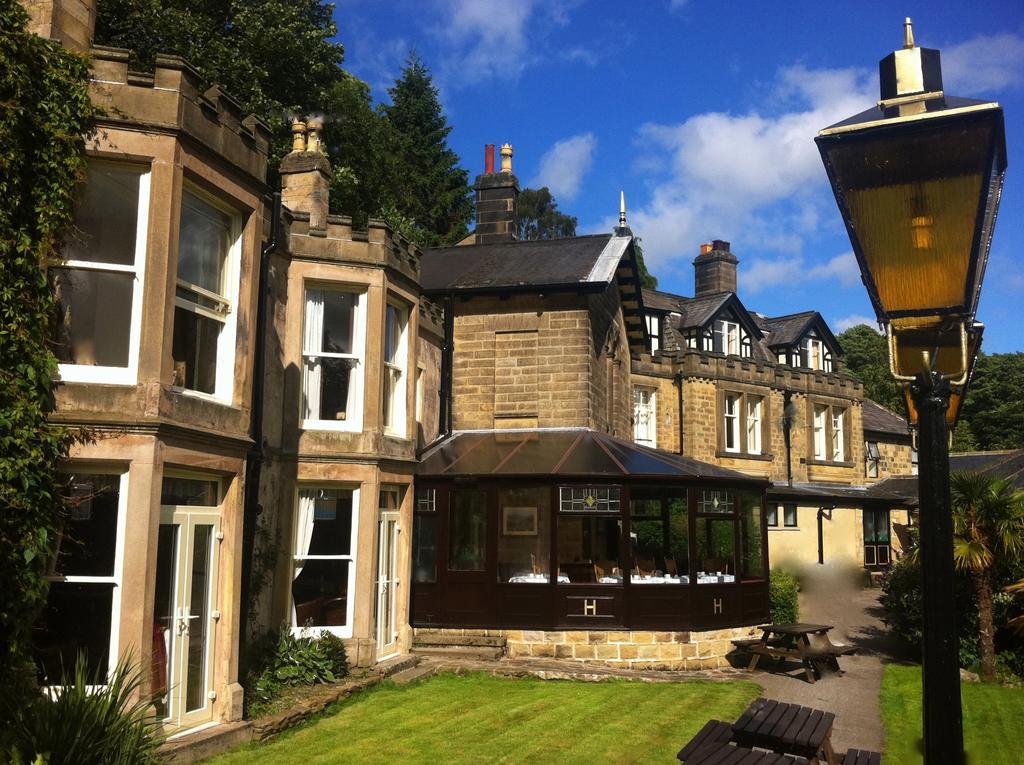 Harefield Hall 호텔 페이틀리브리지 외부 사진