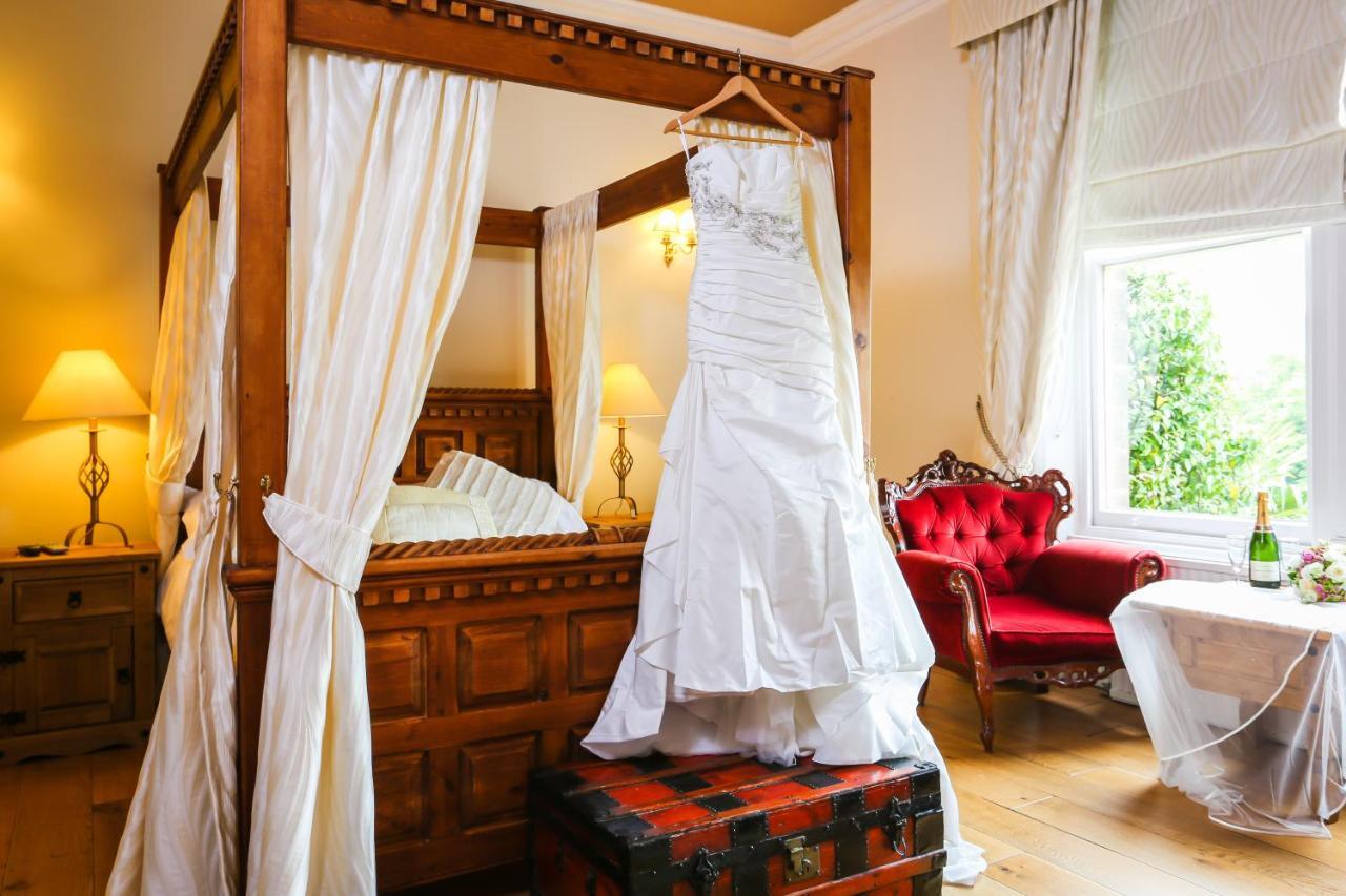 Harefield Hall 호텔 페이틀리브리지 외부 사진